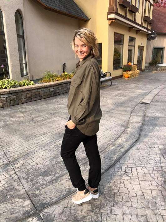 How to Style Jogger Pants