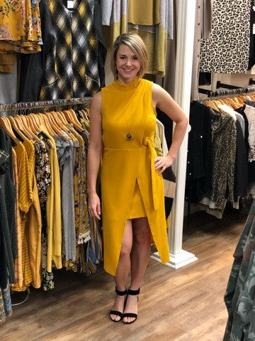 4 ways to wear Mustard without looking like a Hot Dog!
