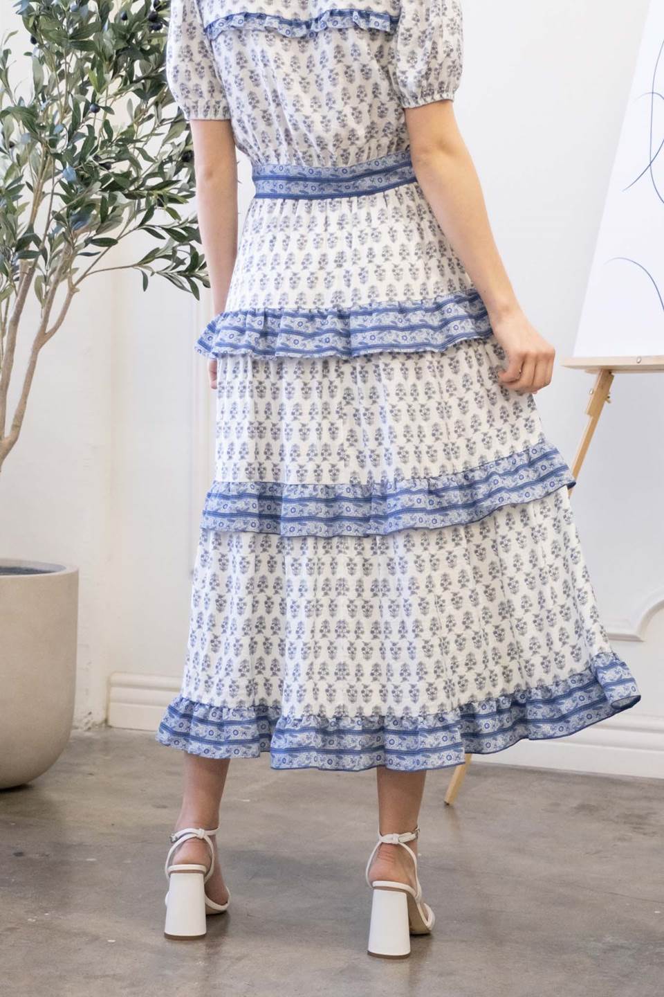 Border Print Ruffle Detailed Skirt