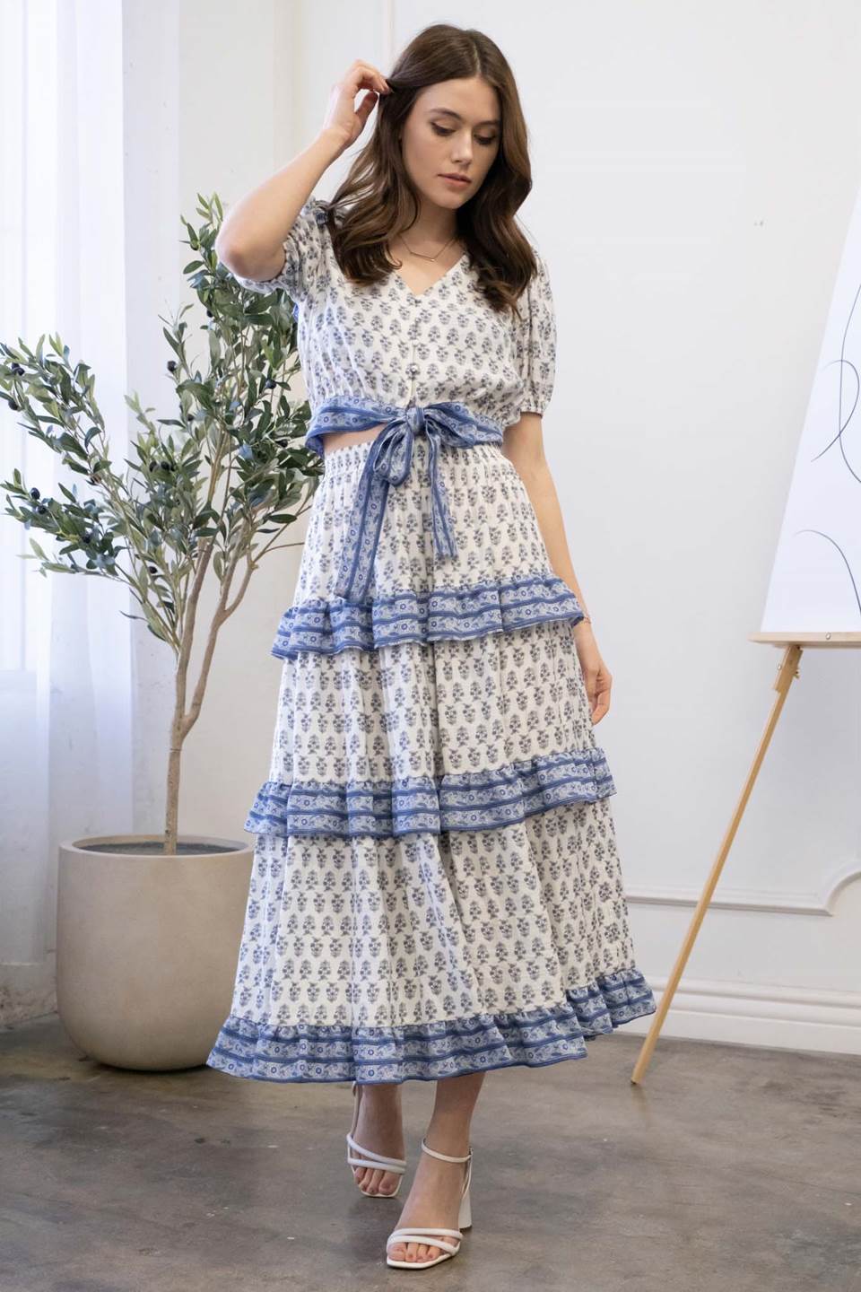 Front Tie Button Up Puff Sleeve Crop Top