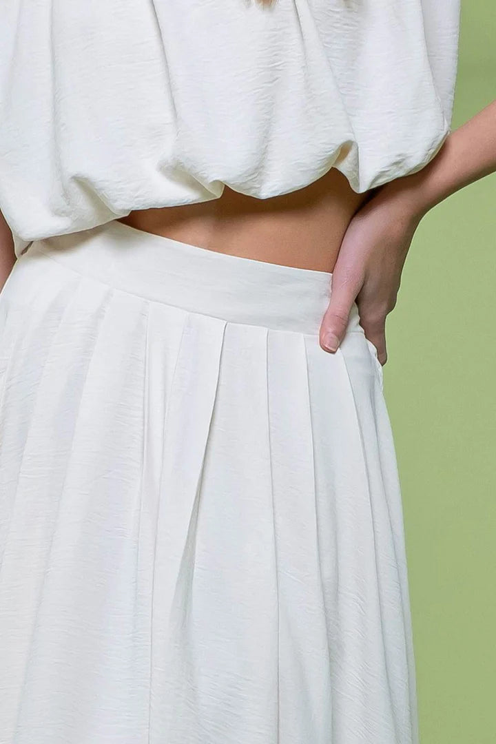 Flowing Pleated Skirt