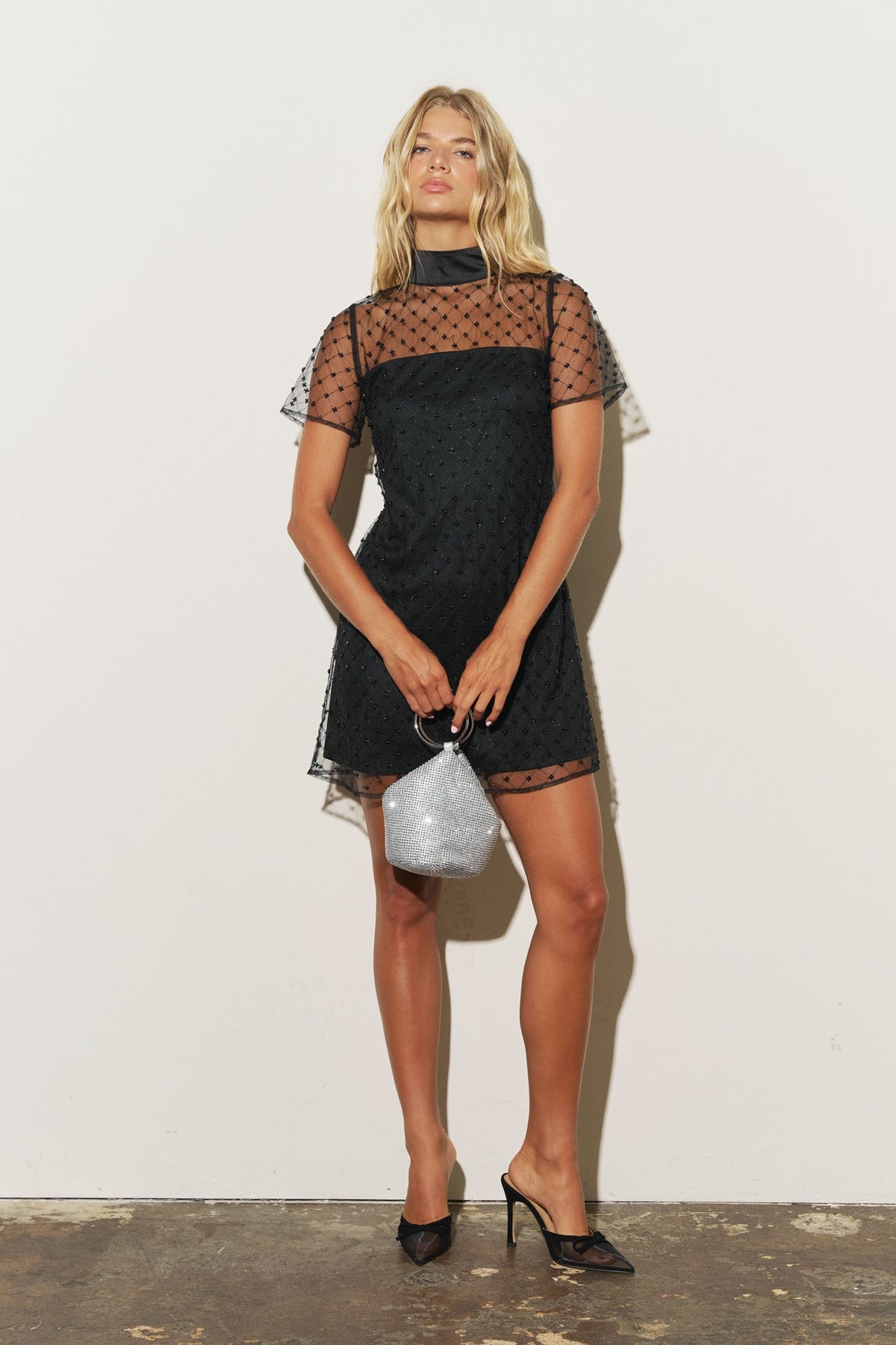 Back Bow Short Sleeve Dress