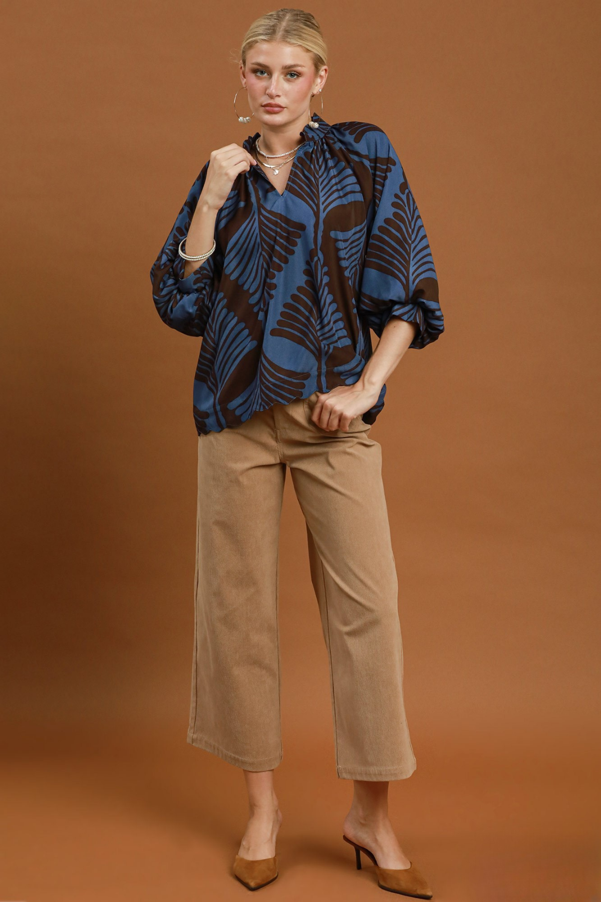 Leaf Balloon Sleeve Top