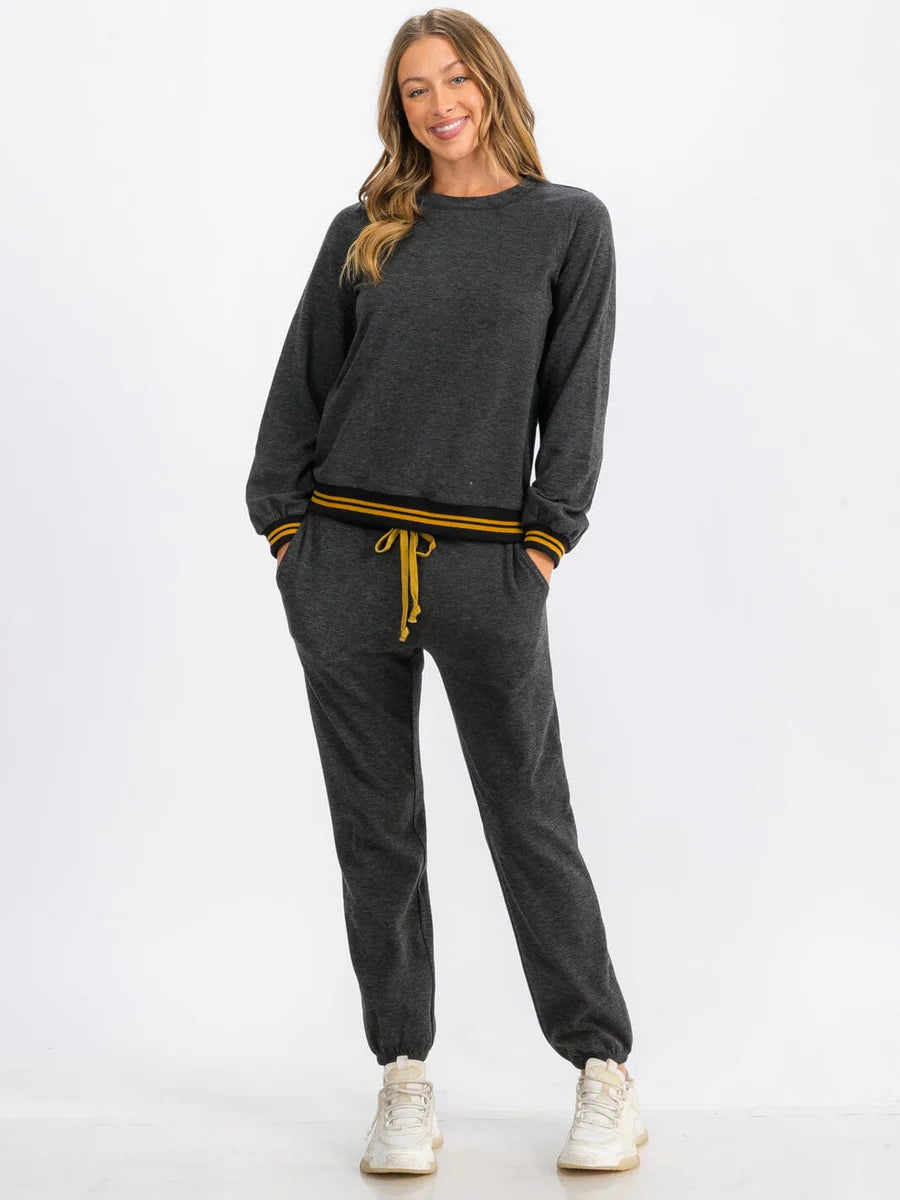 Trim Detail Sweatshirt - Black
