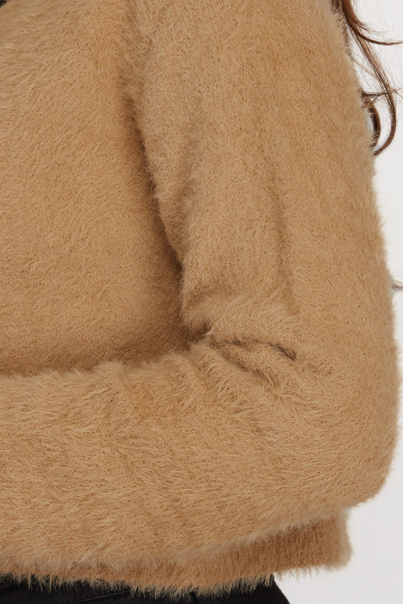 Fuzzy Cropped Cardigan