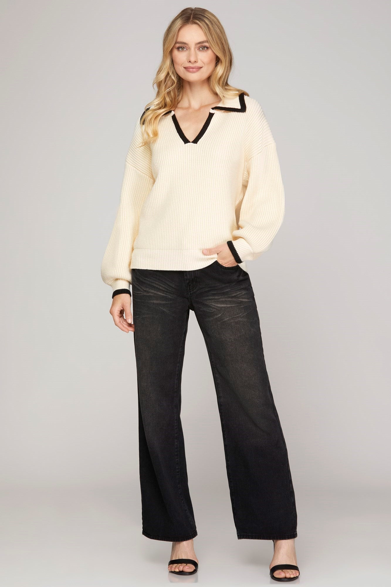 Contrast Edge Sweater Top