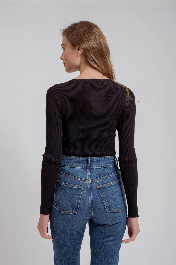 Solid Crew Neck Sweater - Black