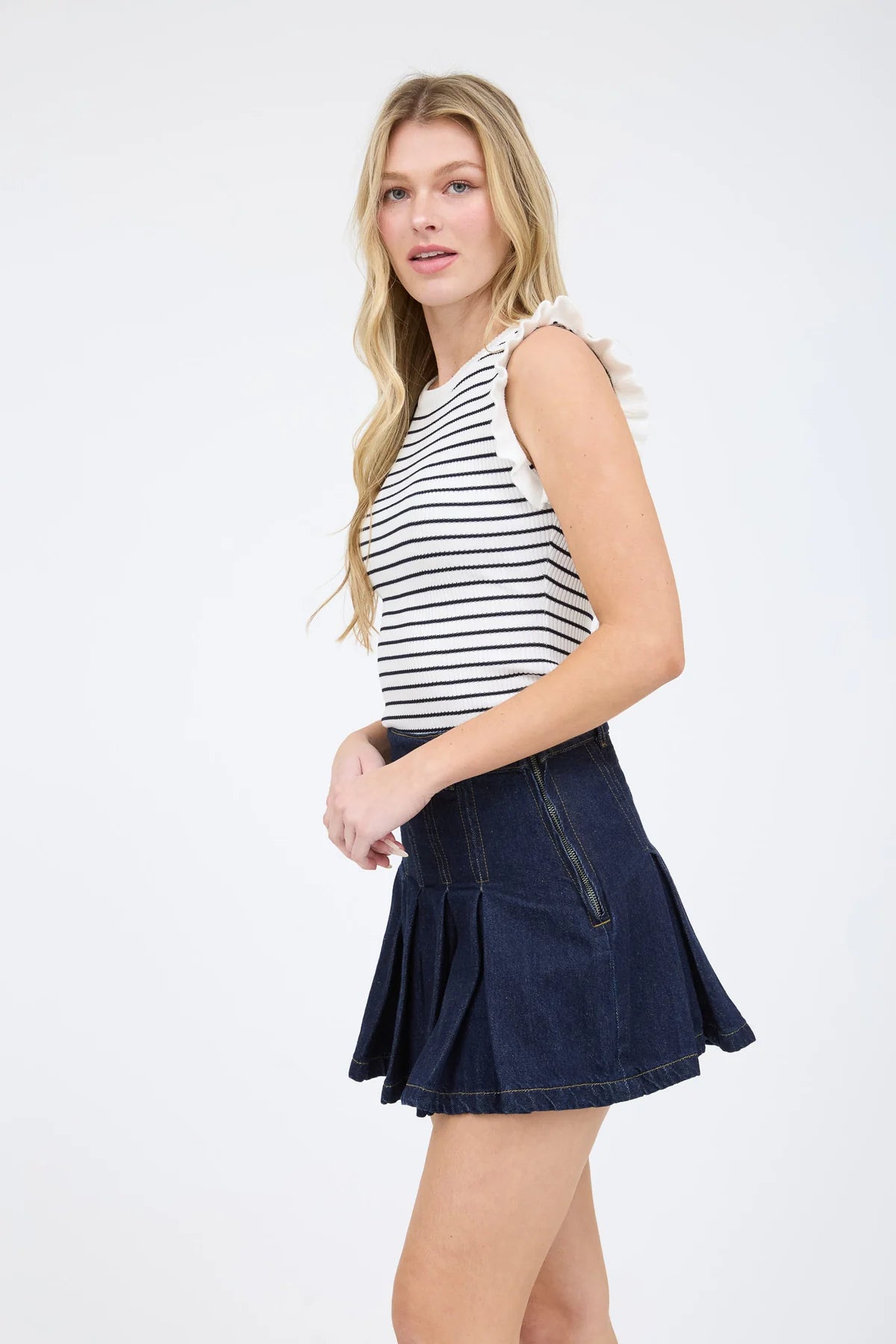 Ruffle Sleeve Sweater Tank