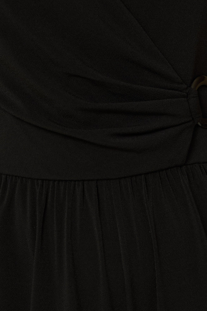 Sleeveless O-Ring Jumpsuit