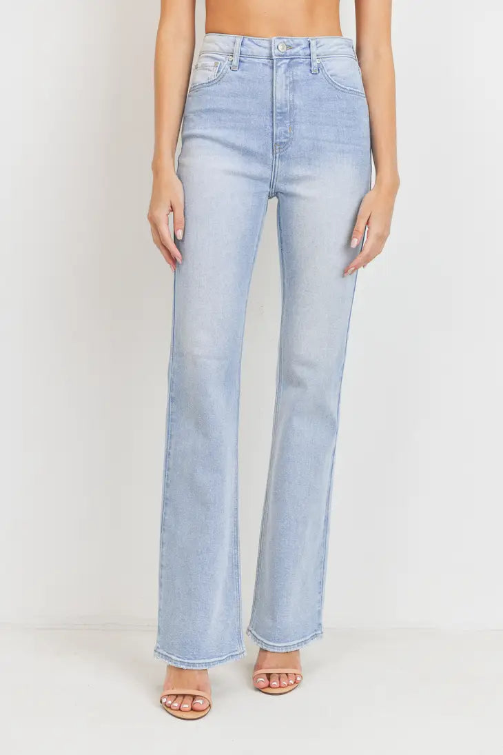 Skinny Bootcut - Light Denim