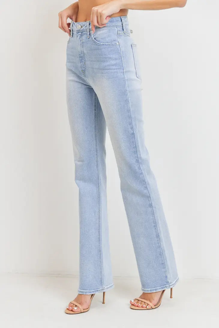 Skinny Bootcut - Light Denim