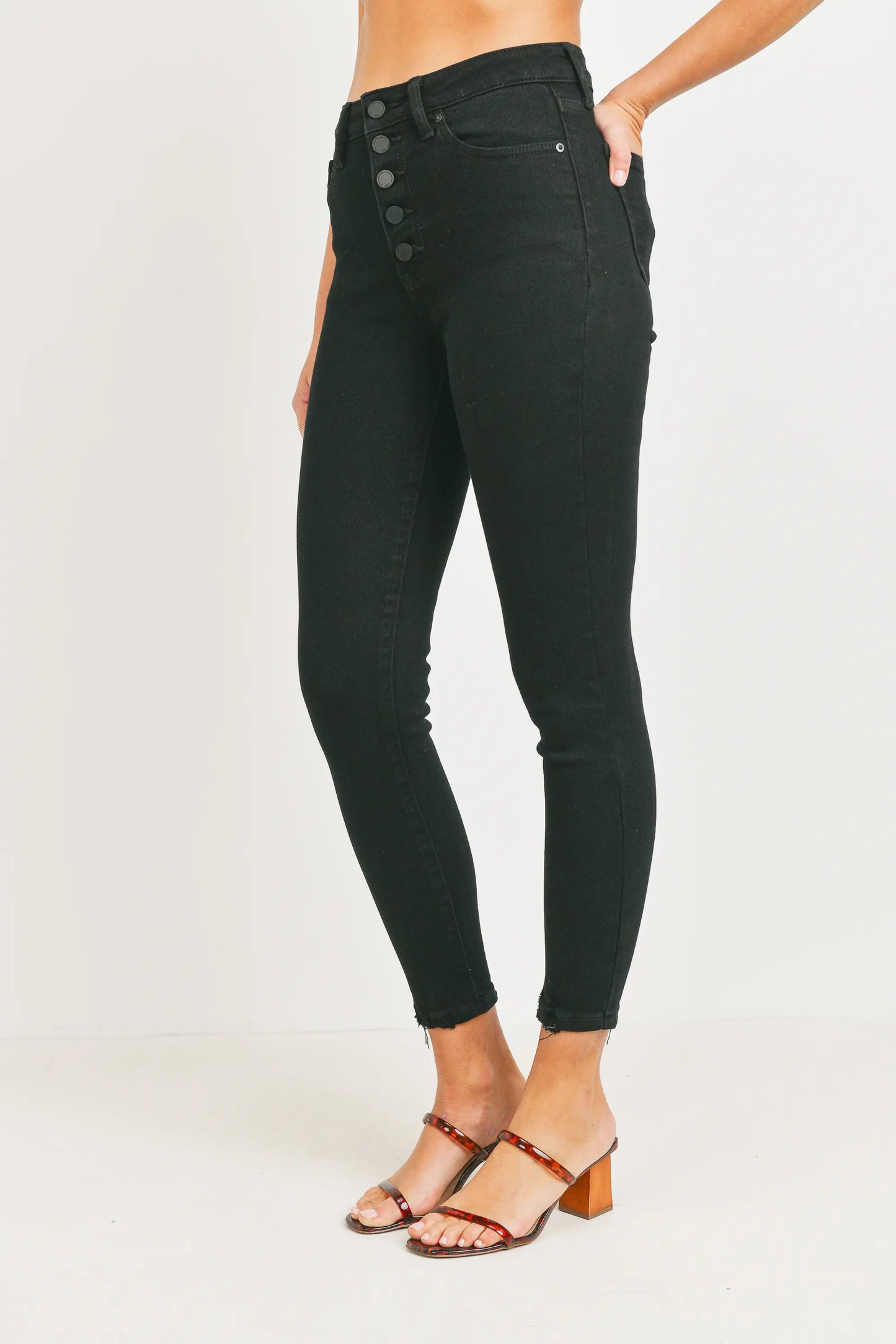 High Rise Button Up Ankle Fray Skinny Jeans - Black