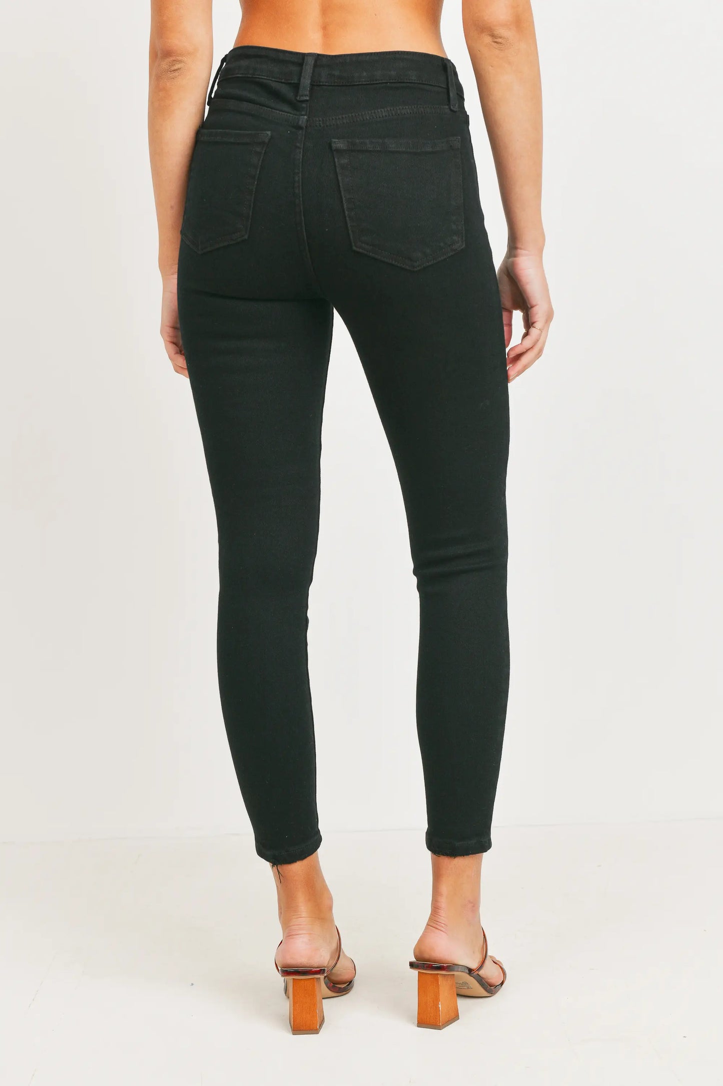 High Rise Button Up Ankle Fray Skinny Jeans - Black