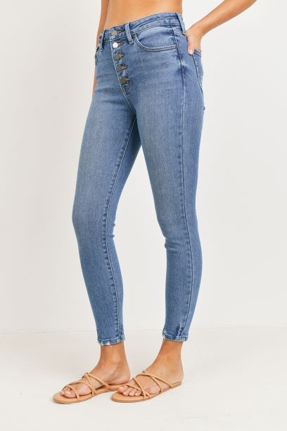 High Rise Button Up Ankle Fray Skinny Jeans - Medium Wash