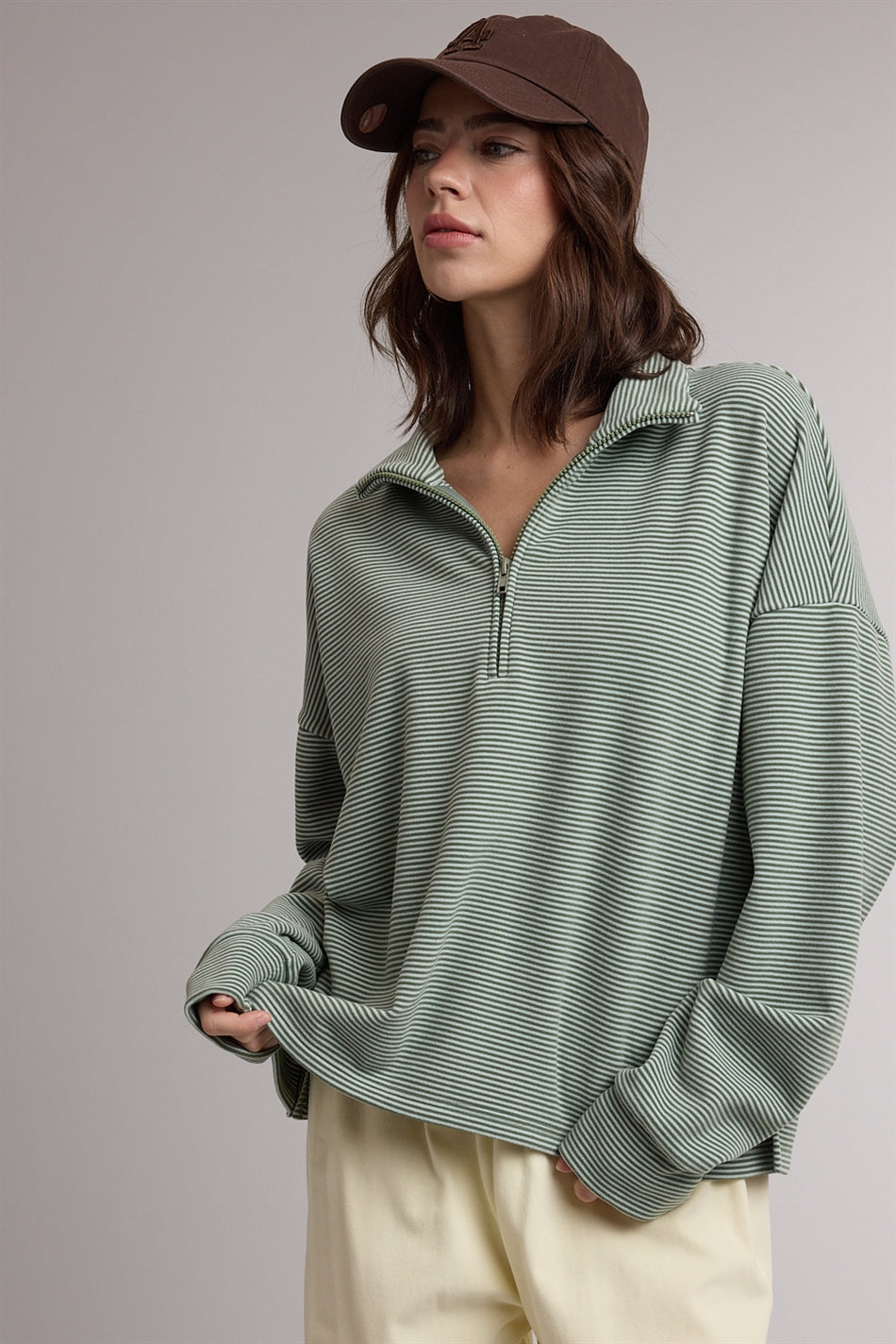 Quarter Zip Oversized Sweatshirt
