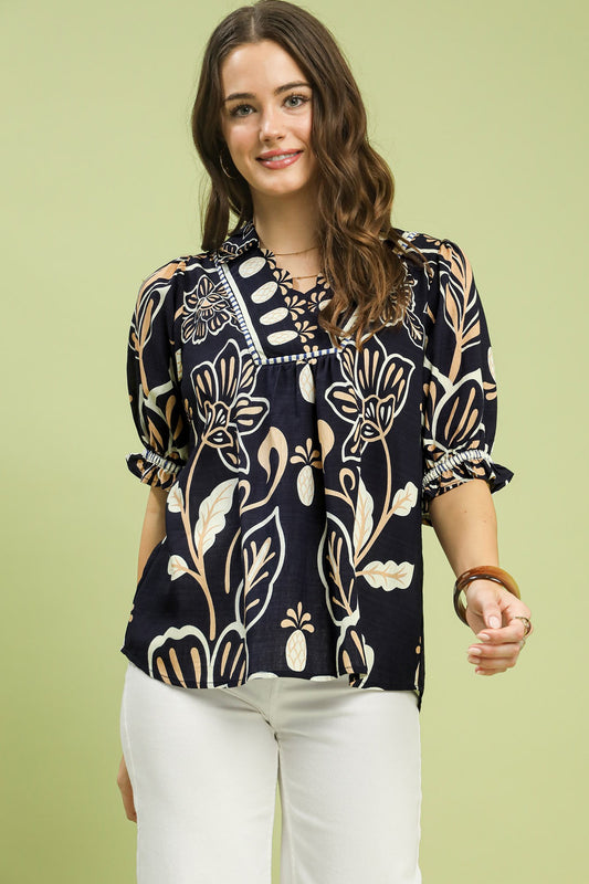 Scalloped Yoke Puff Sleeve Top