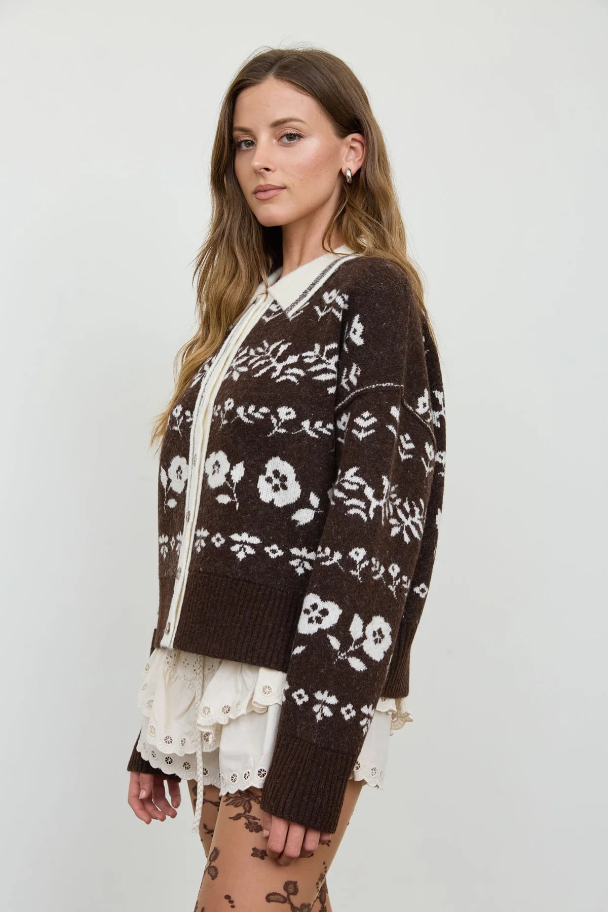 Contrast Collar Floral Cardigan