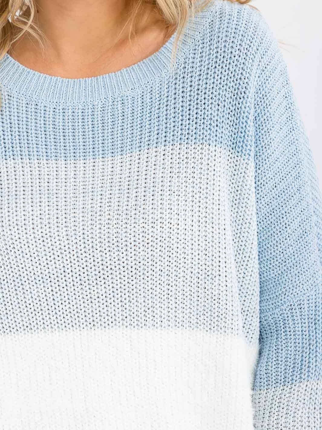 Colorblock Pullover Sweater - Icy Blue