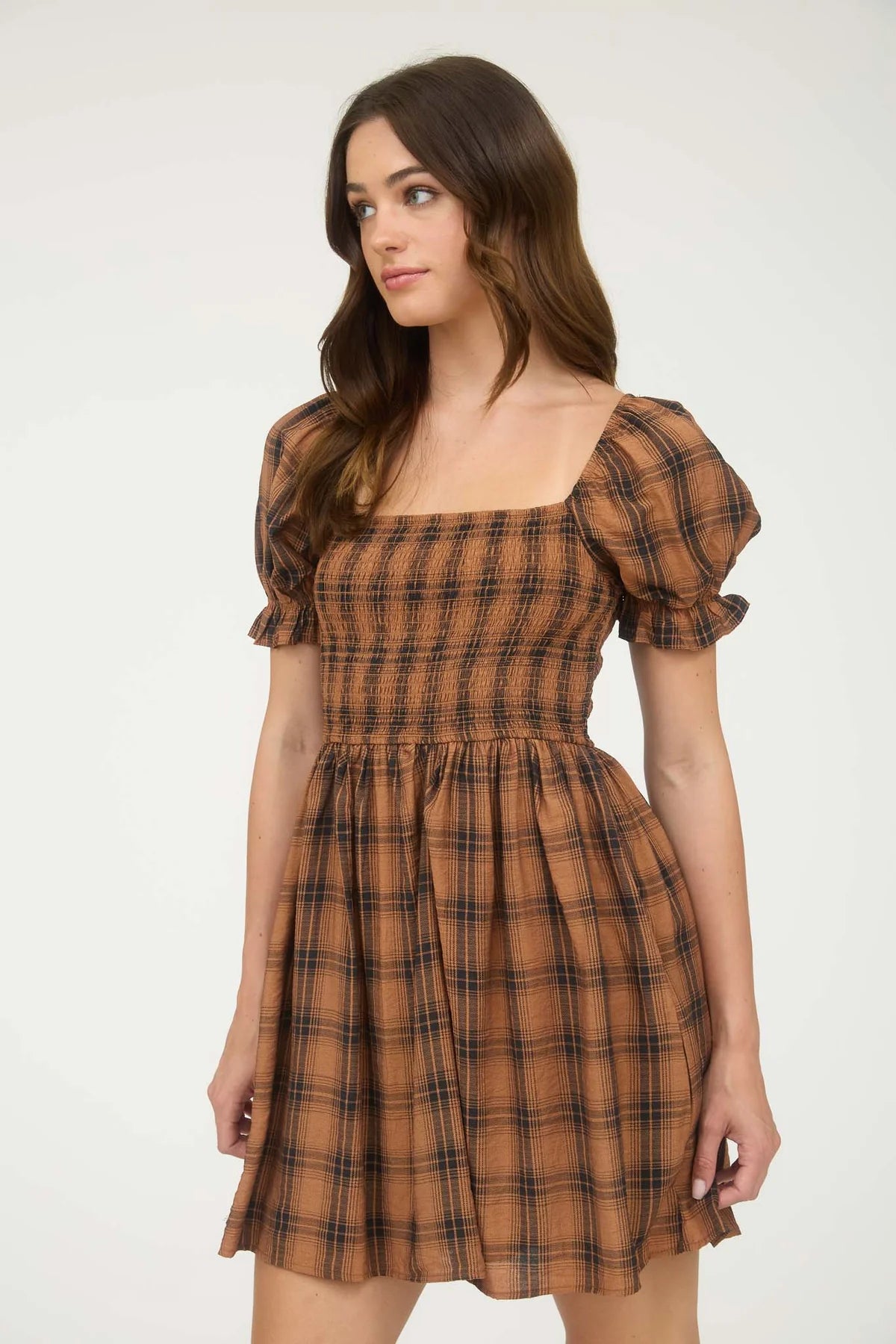 スカート Puff Sleeve Pleated Dress CHECK Satin Puff Sleeve Pleated Dress - Party-Ready Design, Estate