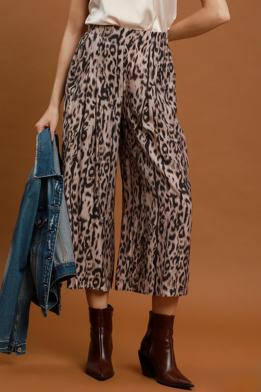 Leopard Cropped Pants