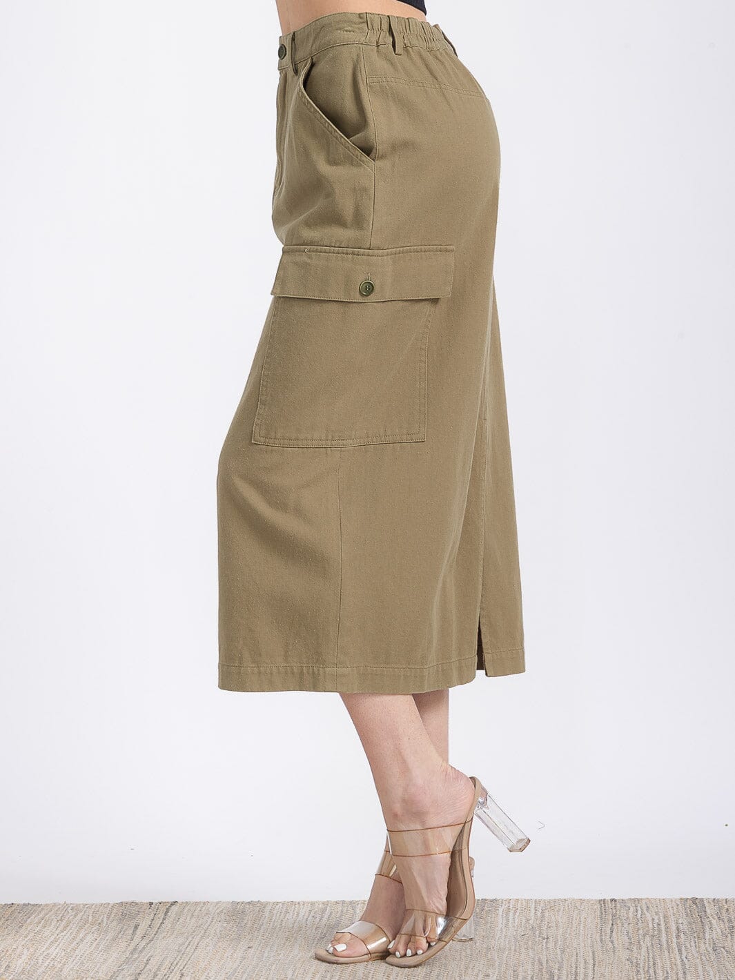 Cargo Pockets Denim Skirt