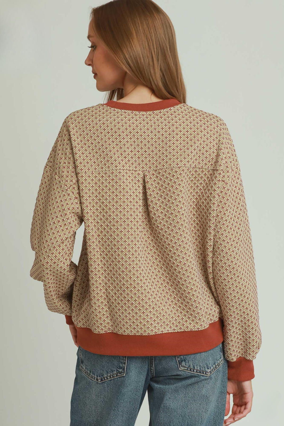 Geometric Contrast Trim Sweater