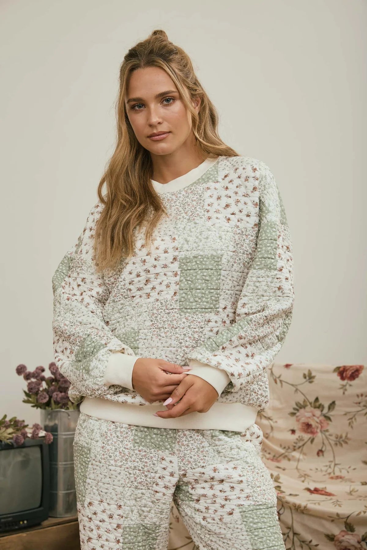 Patchwork Sweatshirt - Olive