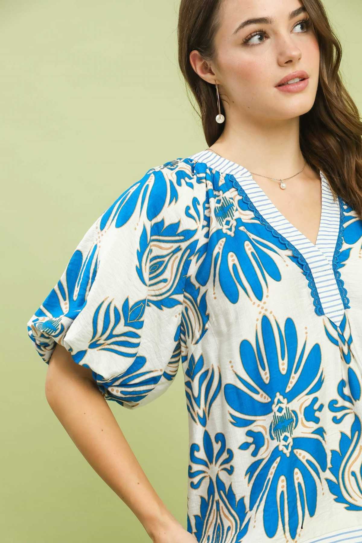 Mixed Print Puff Sleeve Top
