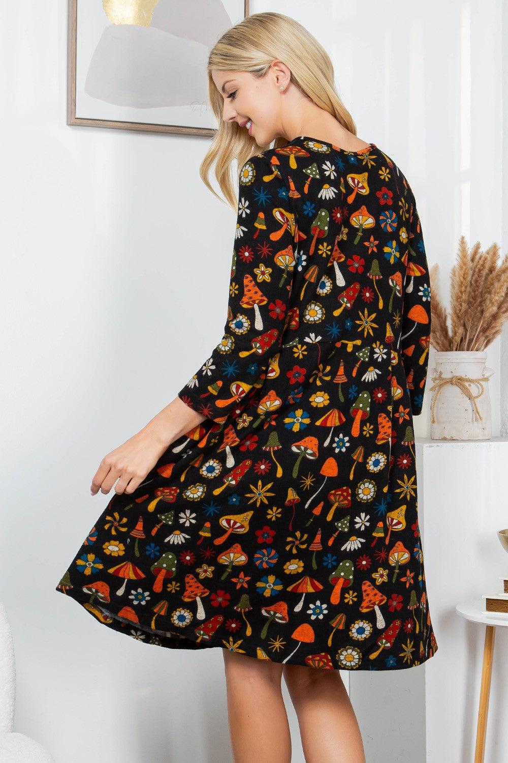 Retro Mushroom Sweater Dress - Black