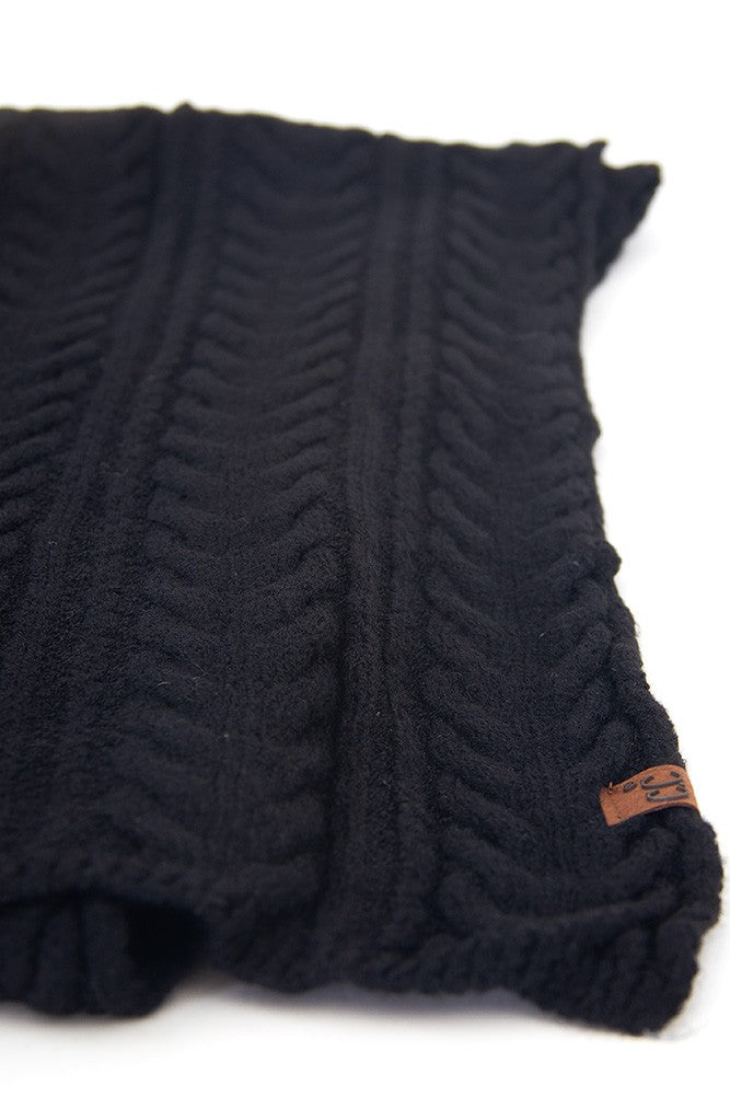 C.C. Cable Knit Scarf - Black