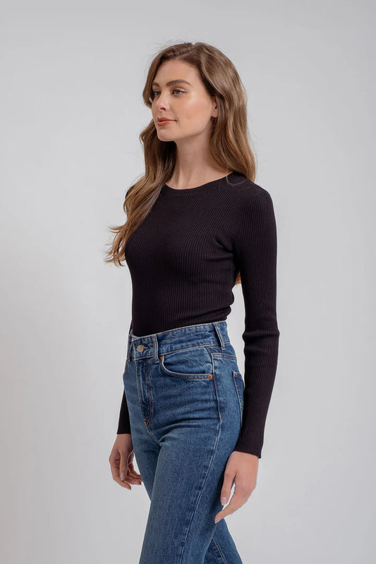 Solid Crew Neck Sweater - Black