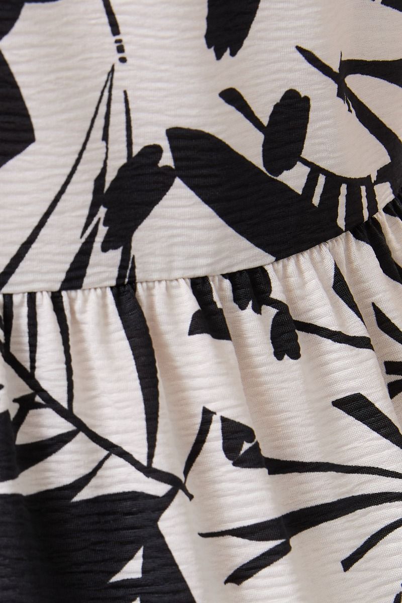 Square Neck Ruffle Strap Dress