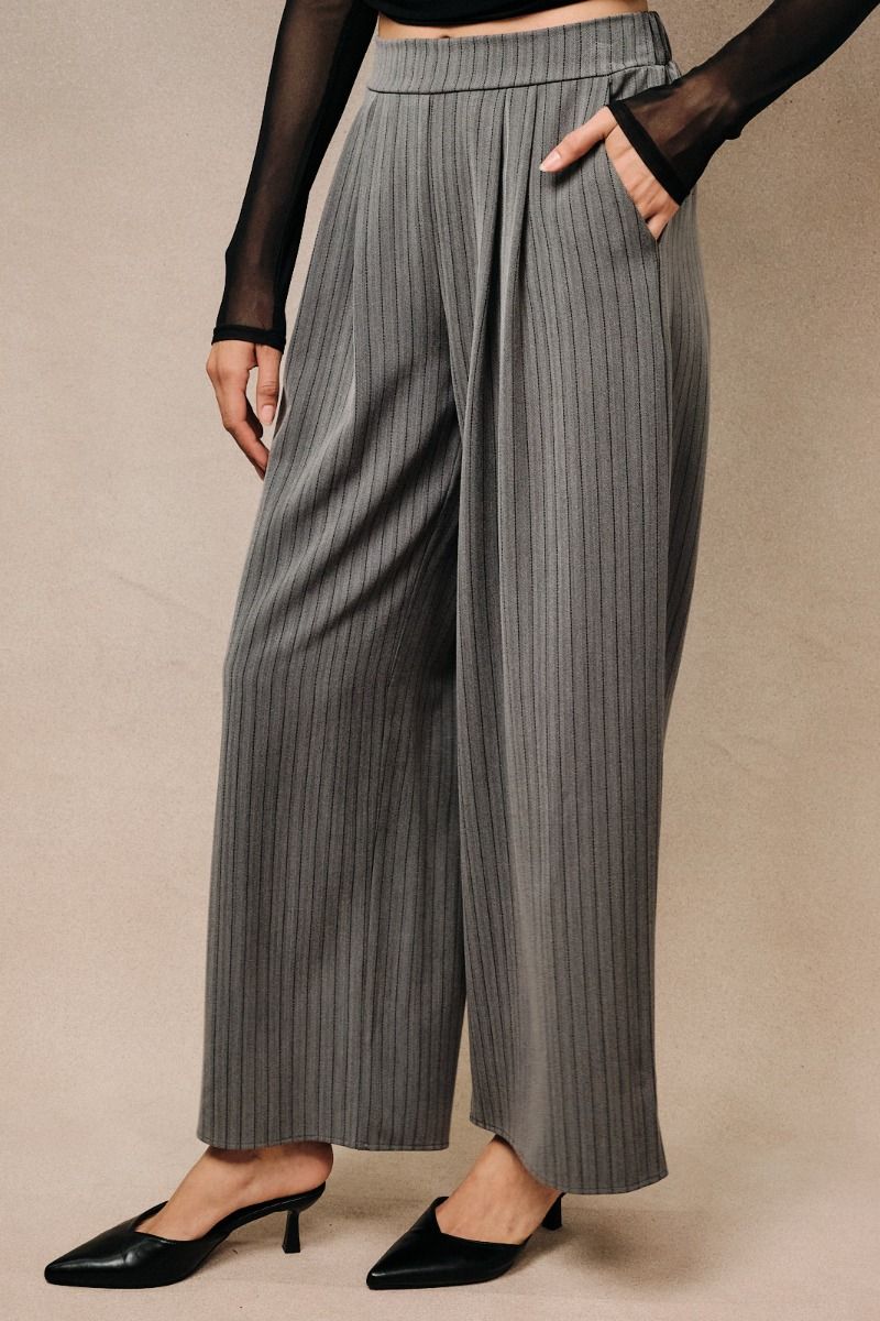 Pleated Wide Leg Pant