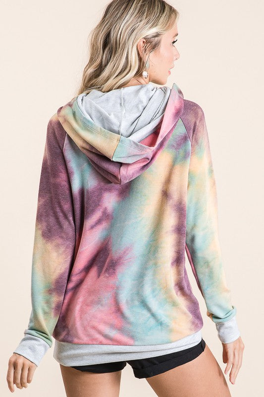 Tie dye deals drawstring hoodie