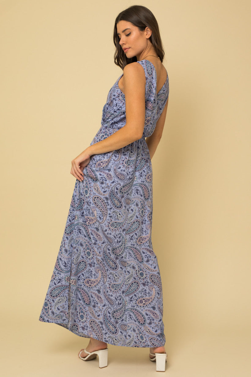 Sleeveless Lavender Paisley Print Maxi Dress